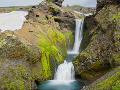 Ófærufoss-wodospad-Islandii