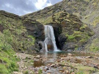 Helgufoss-Islandia-wodospady