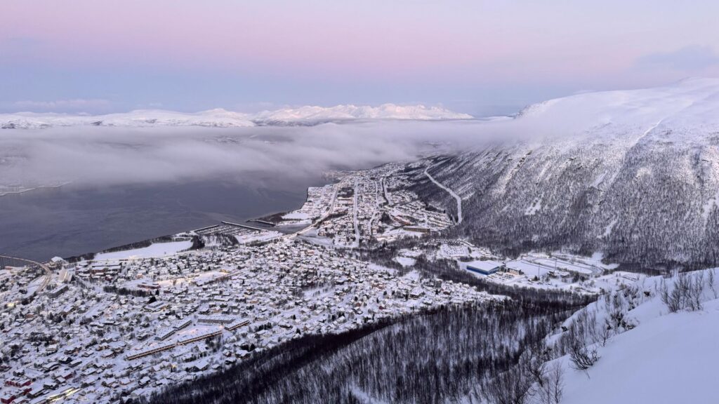 fiordy-atrakcja-wycieczki-do-tromso